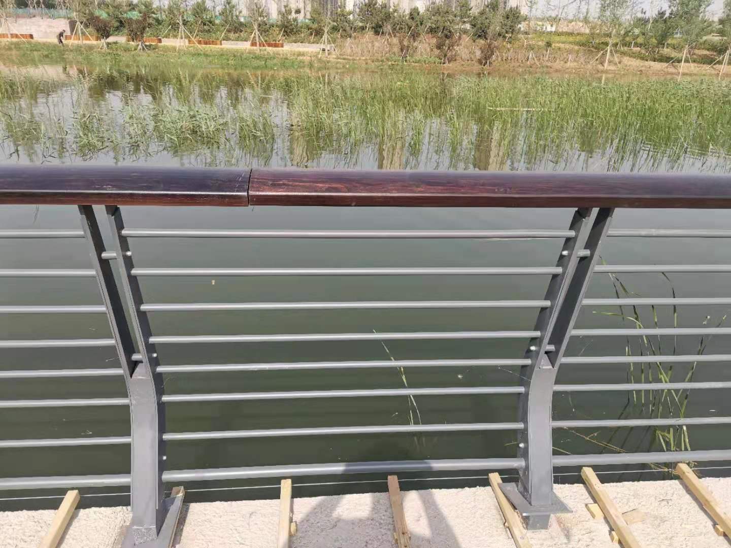 岳阳市桥梁防撞护栏铝合金护栏 - 推荐